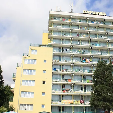 מלון Varshava 2*