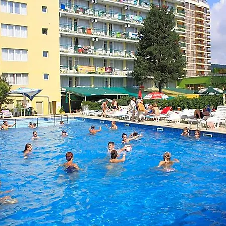 Hotel Varshava