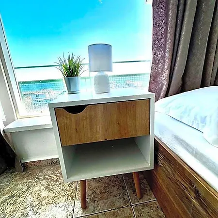 Varshava Hotel 2*