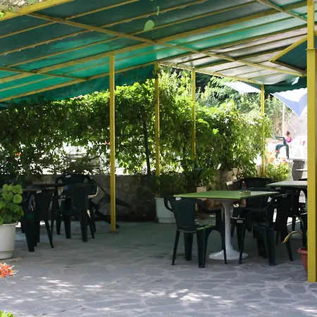 Varshava- Free Parking 5 Minutes Away With Shuttle 2*